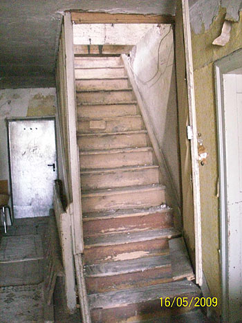 Treppe, wird komplett herausgerissen